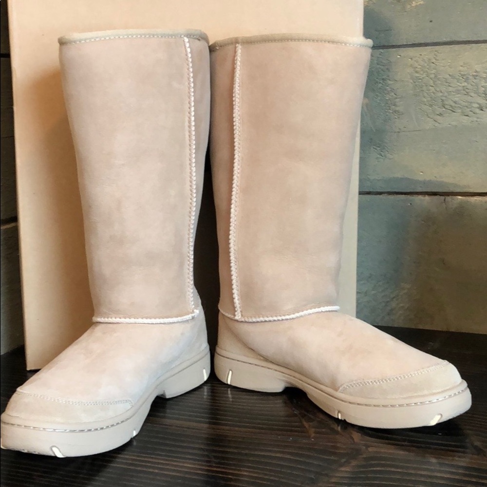 NWT UGG Ultimate Tall Braid boot - Picture 2 of 11